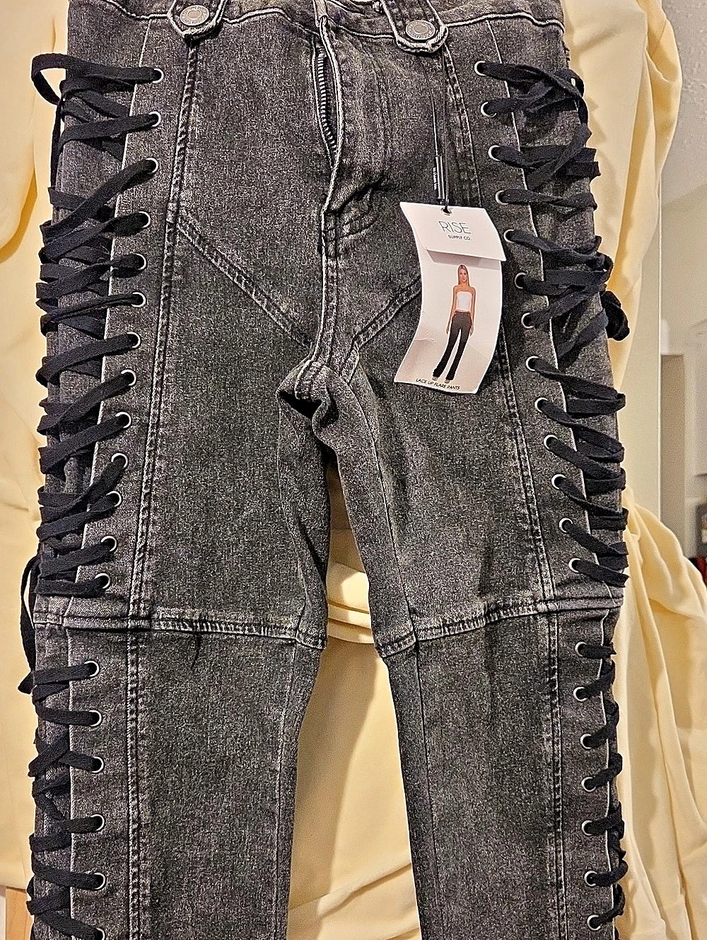 RISE Lace-Up Skinny Jeans Black Size 7 NWT